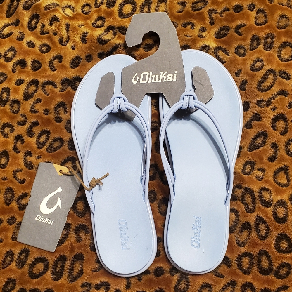 Olukai Aka Sandals Size 8, 9 Cloud Blue